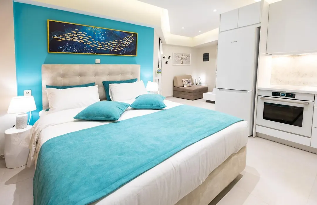 The Window Frame Studio - Easy Access To The Acropolis & Athens City Center-1